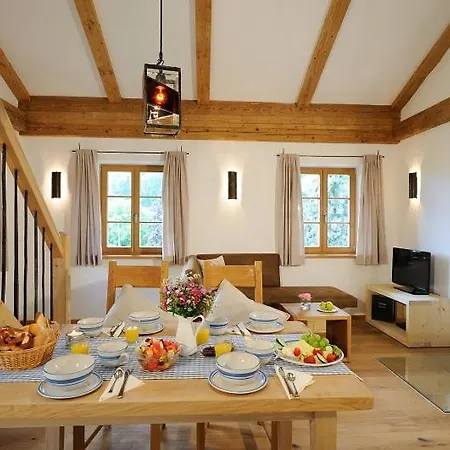 Hanznhof Urlaub Auf Dem Bauernhof Κατάλυμα σε φάρμα *